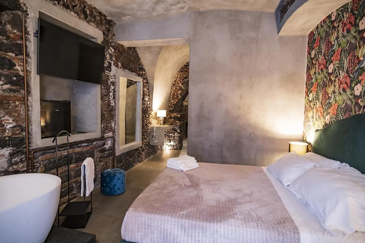 Charme Catania Central Suites 0*,  Italien