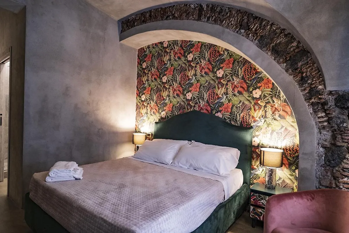 Charme Catania Central Suites Italien